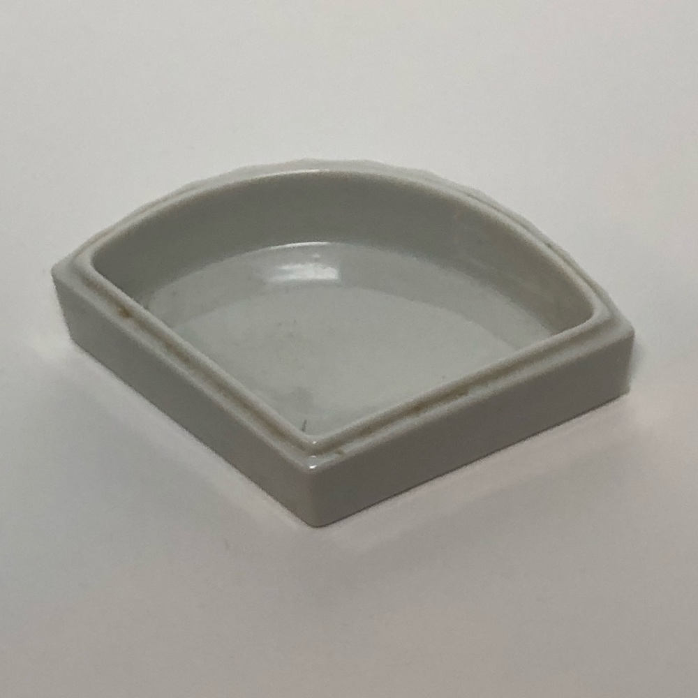 Avon Japanese Fan Jewelry Plate. - Picture 3 of 4